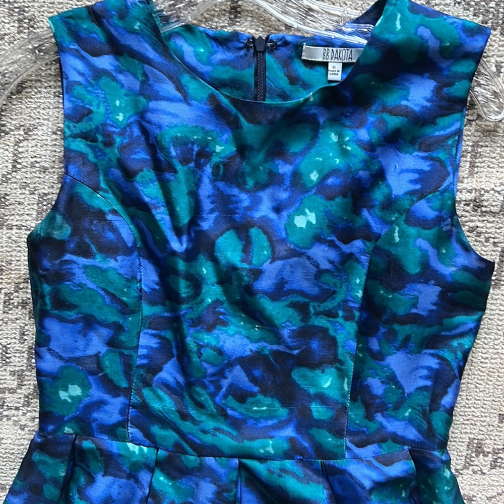 BB Dakota floral water color dress - Picture 3 of 5